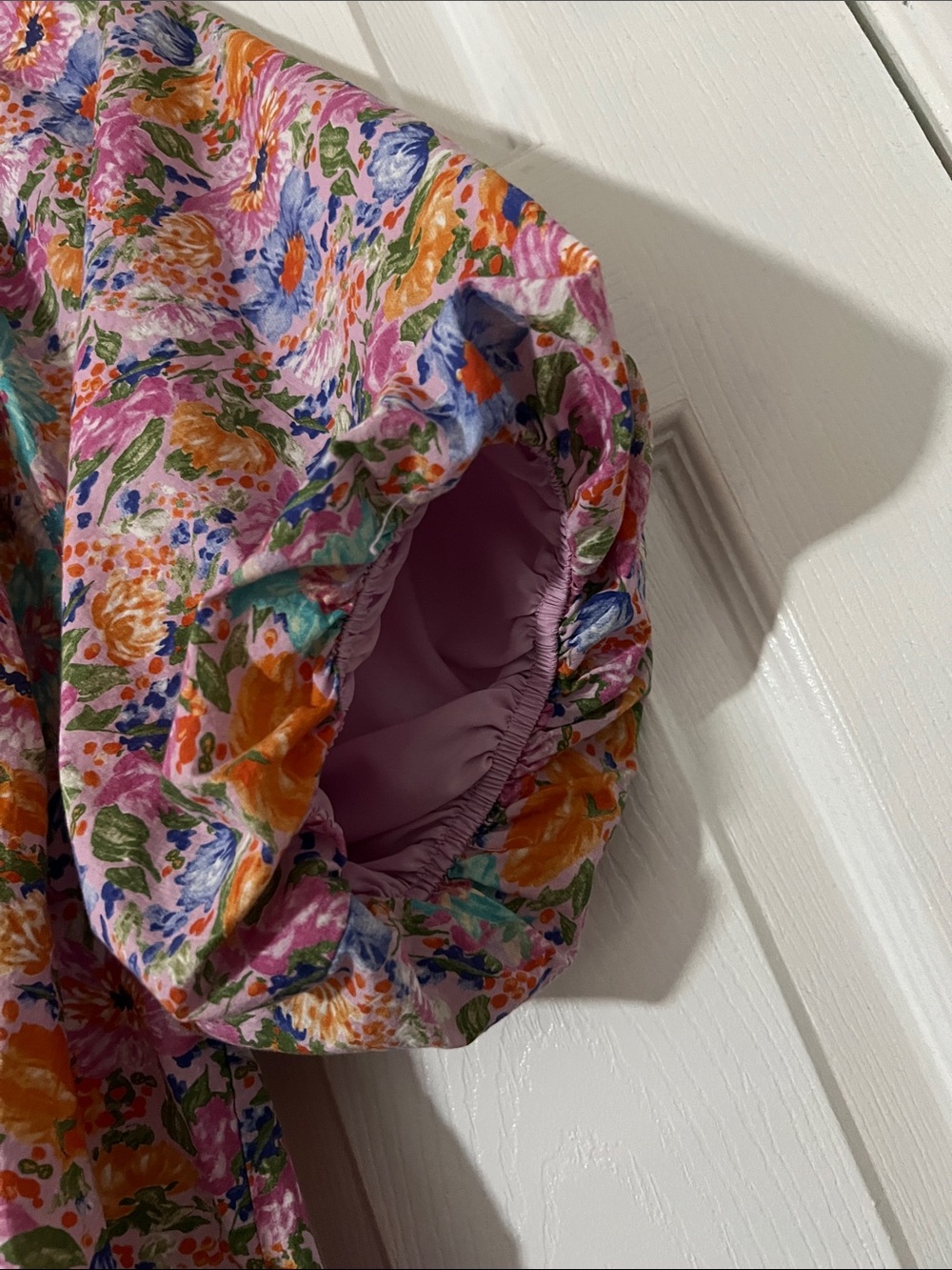 Umgee Floral Smocked V-Neck Top Blouse in Pink, Orange, Blue, Green 1XL - Picture 4 of 14